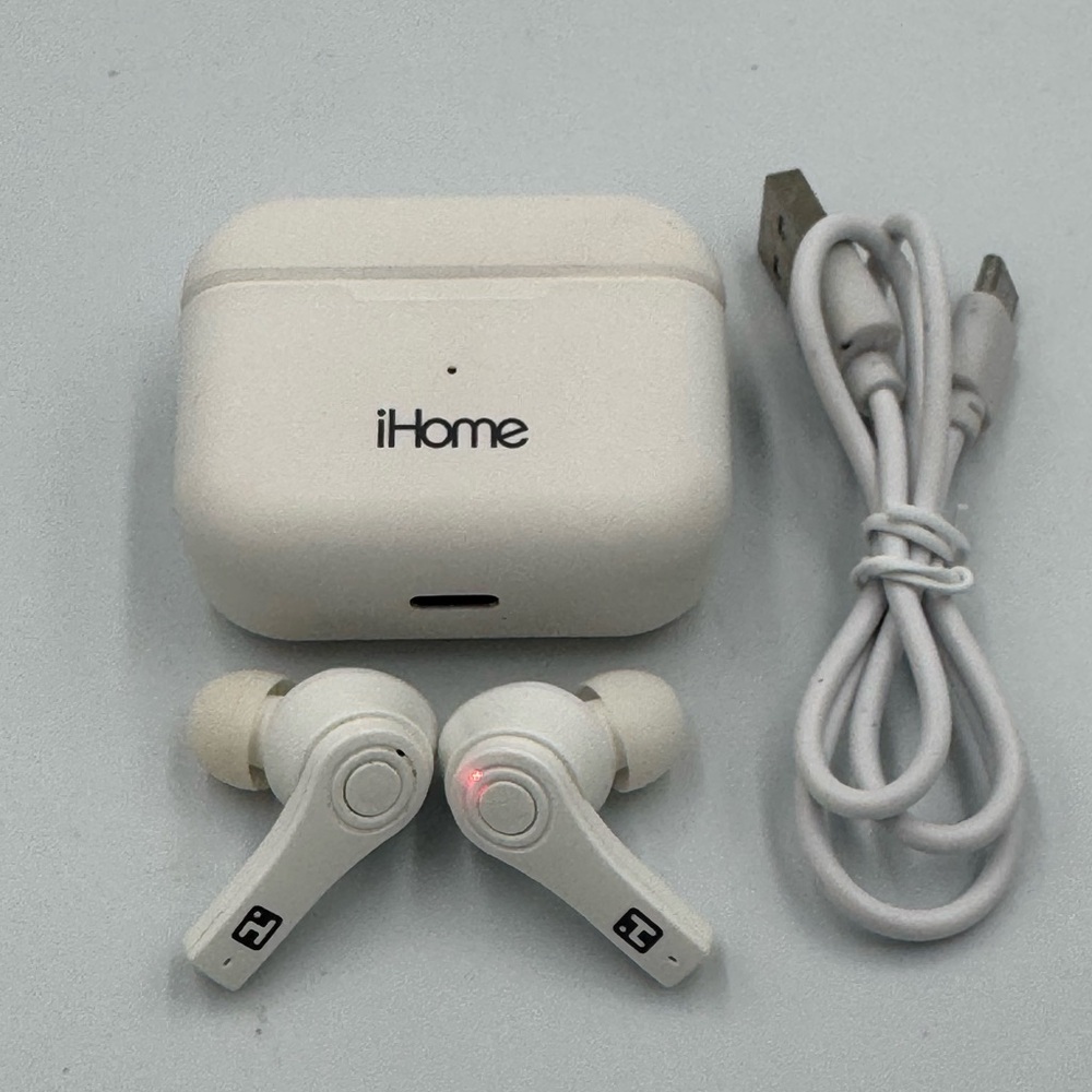 iHome True Wireless White Earbuds with Charging Case & Cable